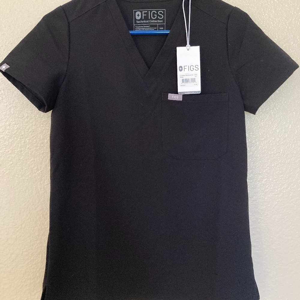 FIGS Scrub Top Women's Catarina One Pocket Black XXS